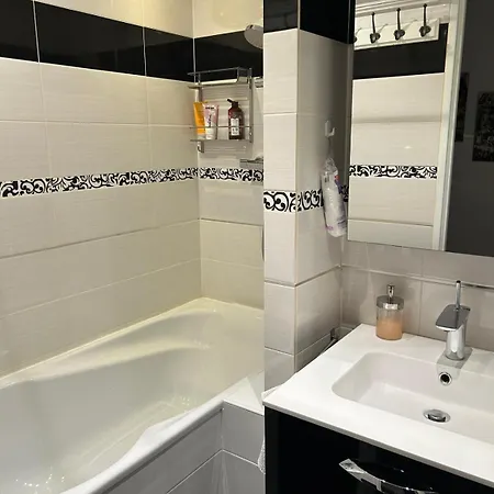 97 M2 11 Charonne
